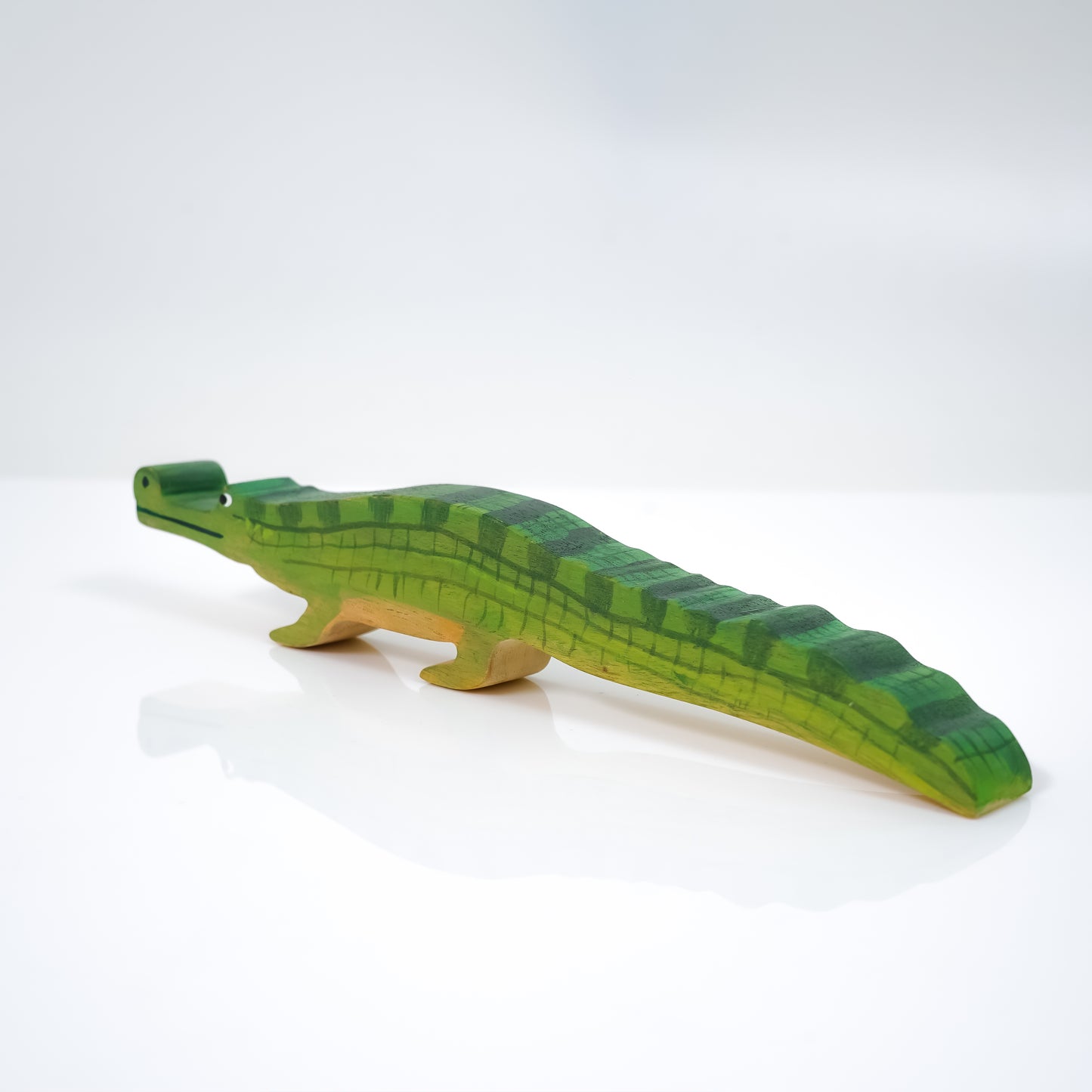 Crocodile Wooden Toy – Handcrafted Eco-Friendly Animal Figurine