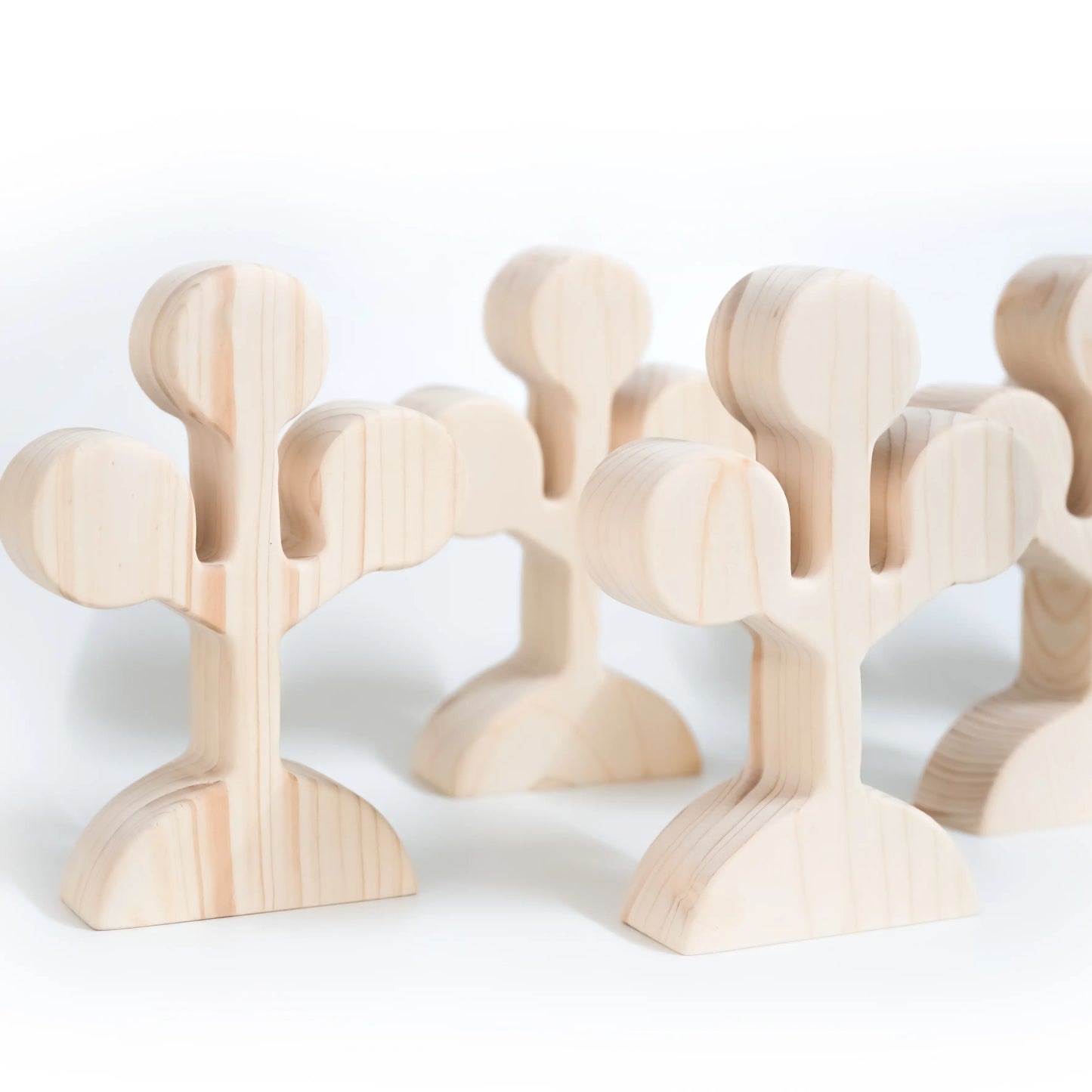 Natural Wooden Circular Leaf Tree Toy