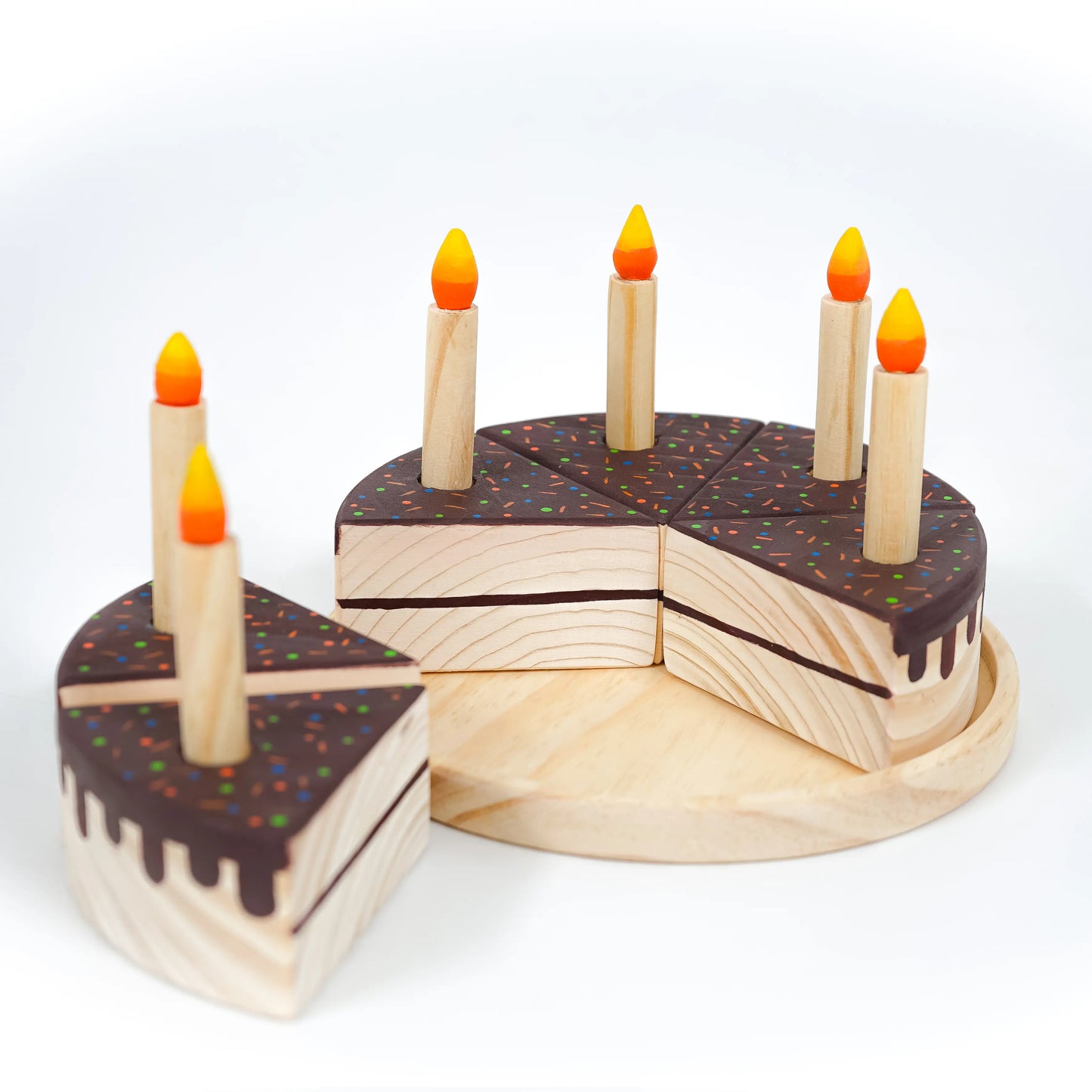 Wooden Chocolate Dream Cake Toy 6 slices, 6 removable candles
